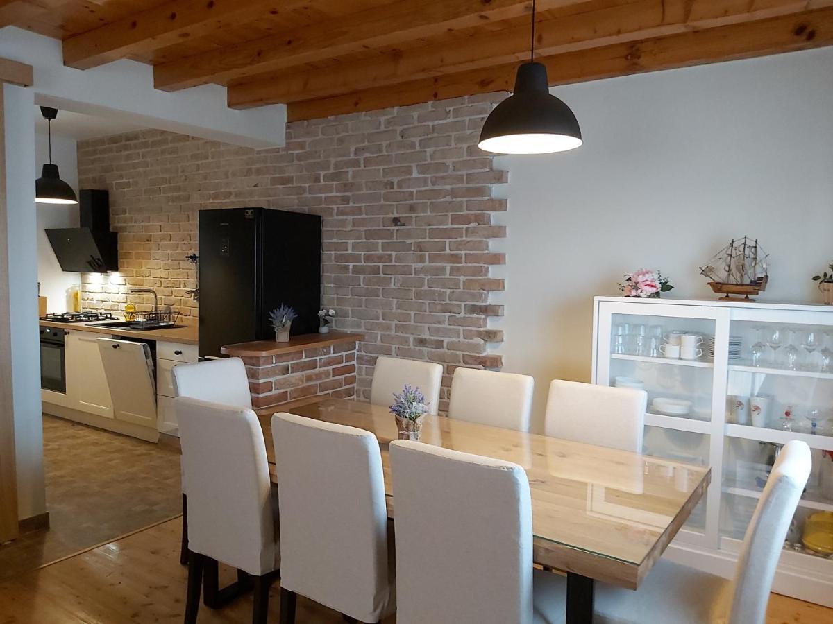 Villa Stone Pearl With Heated Swimming Pool 스베티필립아이자코브 외부 사진
