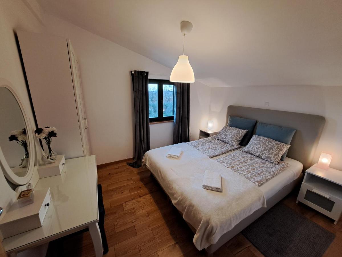 Villa Stone Pearl With Heated Swimming Pool 스베티필립아이자코브 외부 사진